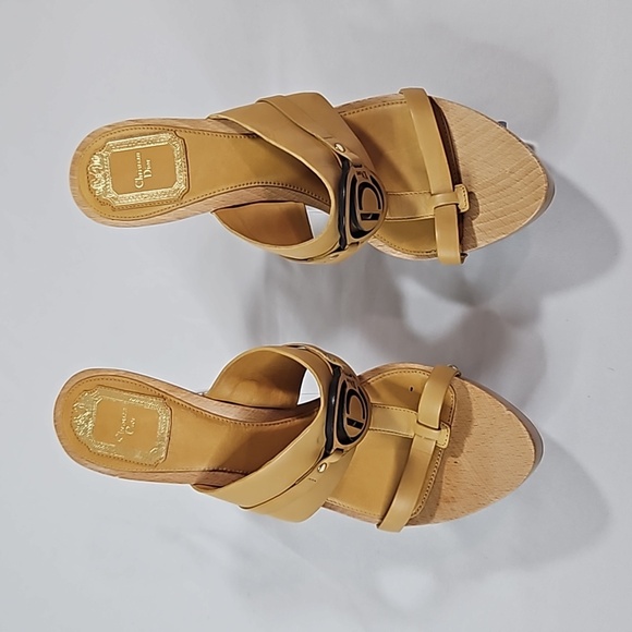 Christian Dior Tan Leather Womens Sandals/Heels Size 39 - Picture 1 of 10